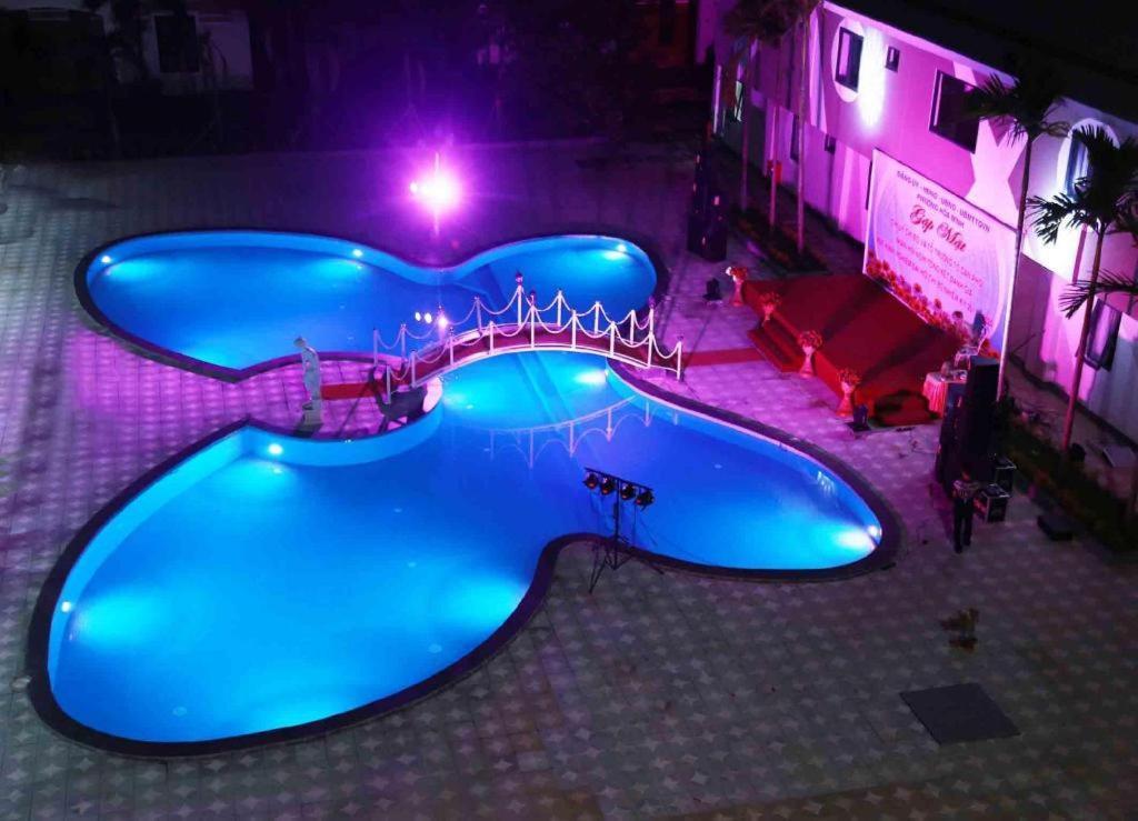 Green Hotel Дананг Экстерьер фото