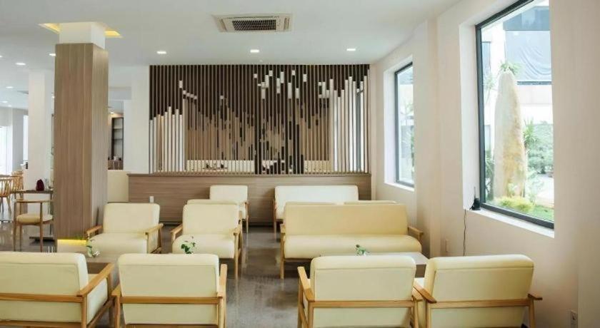Green Hotel Дананг Экстерьер фото